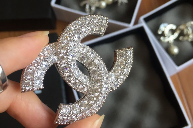 The Guide To Buying A Chanel Brooch.