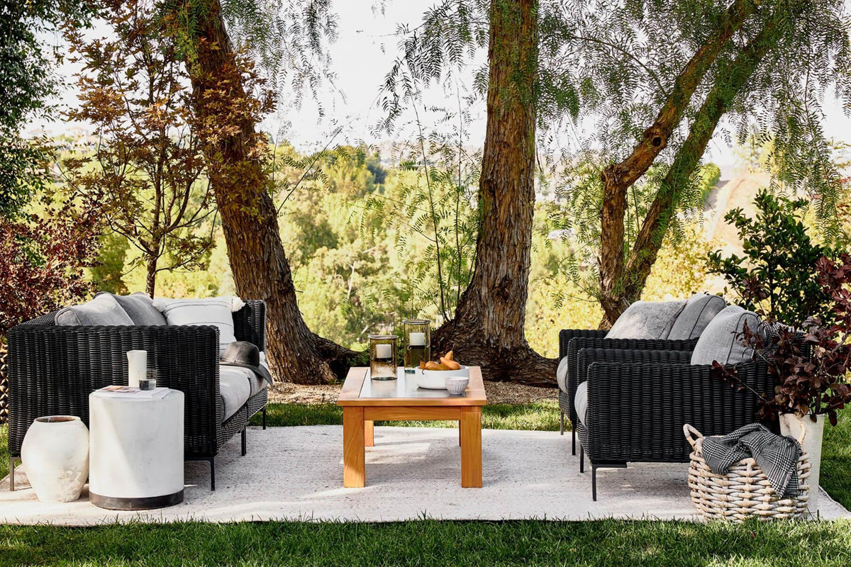 What MakesPatio Wicker Furniture Set Outdoor Rattan Sofa Stand Out