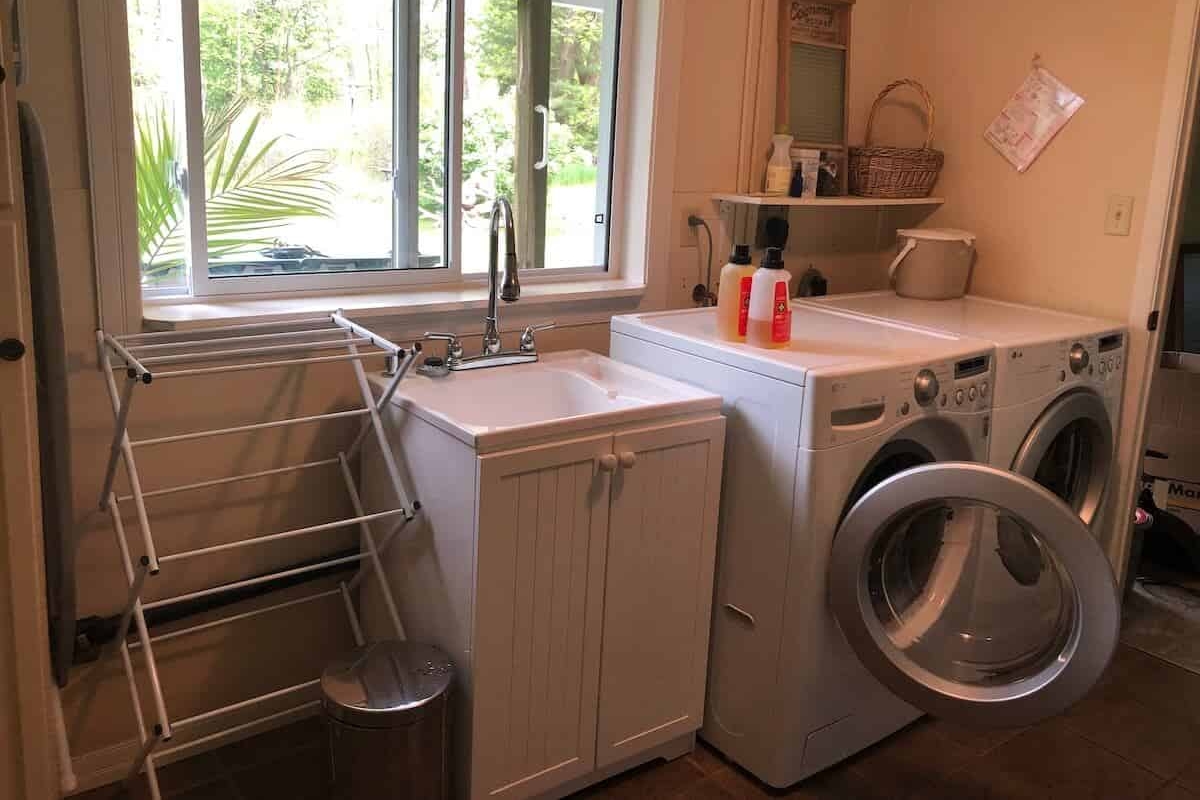 How Mini Washing Machines Can Simplify Your Laundry Routine