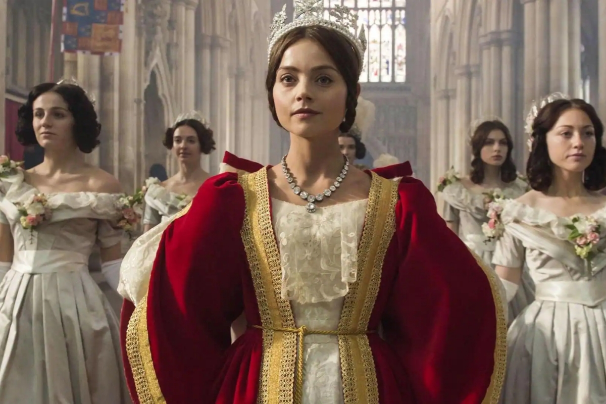 What Victorian Corset Silhouettes Offer for Modern Fashion