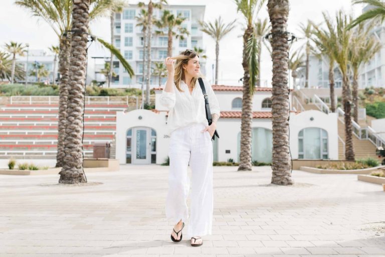 Why Wide-Leg Linen Cargo Pants Are a Must-Have